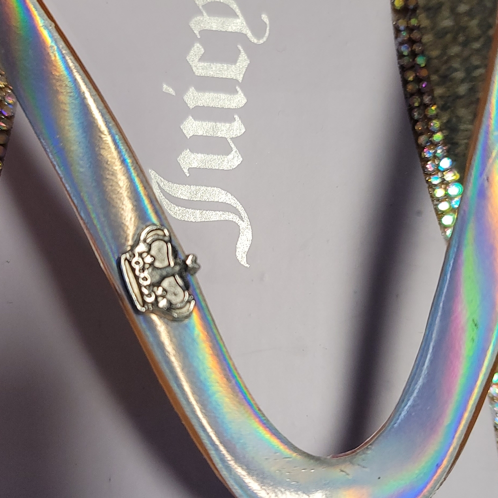 Juicy Couture Iridescent Pink Rhinestone Flip Flops - Picture 4 of 4